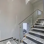 La *